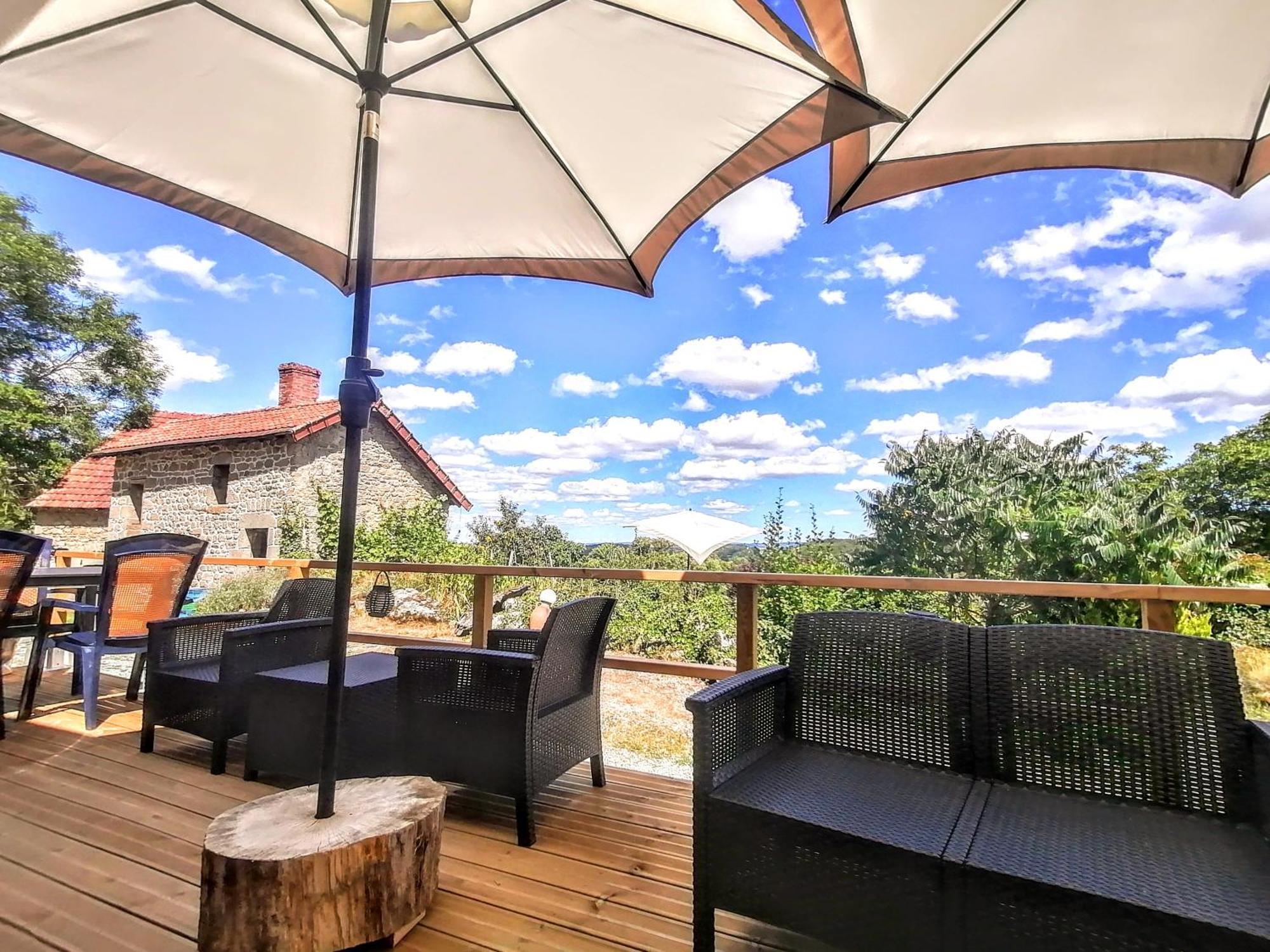 Bed and Breakfast Le Noyer Rougnat Экстерьер фото